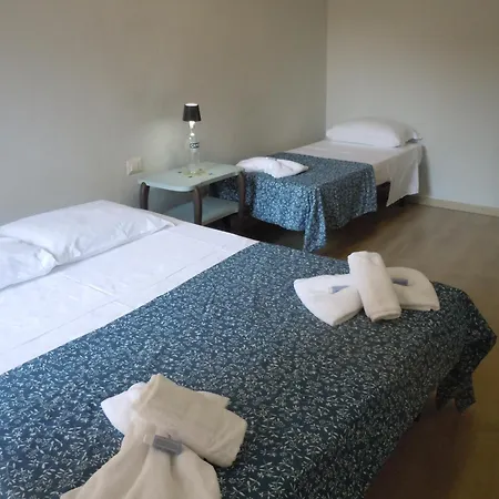 Martini E Campari بيت ضيافة بيرغامو